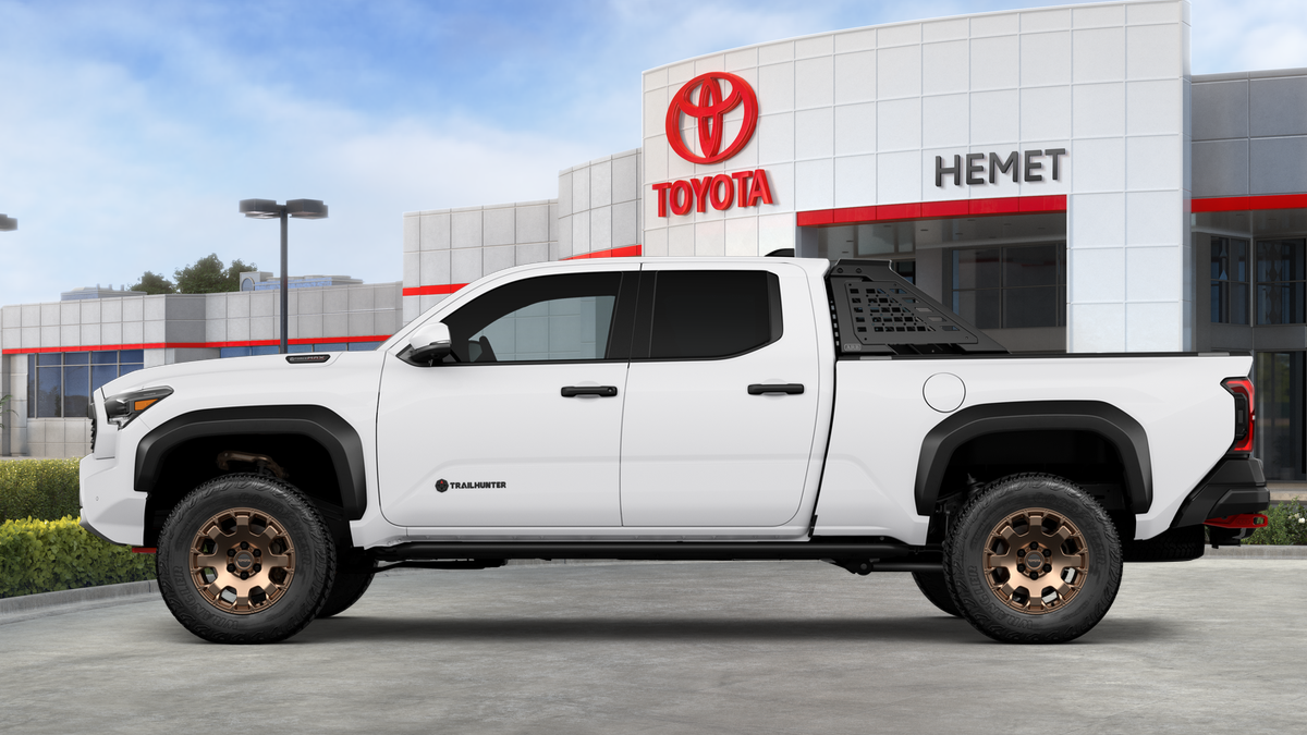 2026 Toyota Tacoma i-FORCE MAX Trailhunter