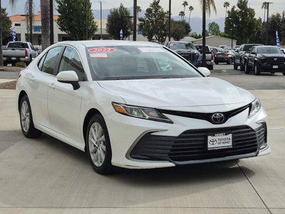 2022 Toyota Camry LE
