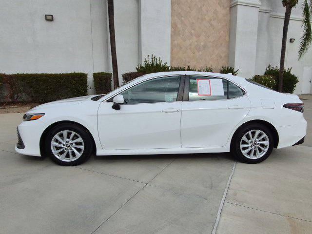 2022 Toyota Camry LE