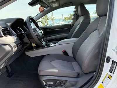 2023 Toyota CAMRY LE