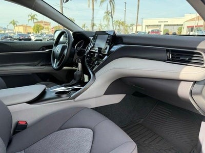 2023 Toyota CAMRY LE