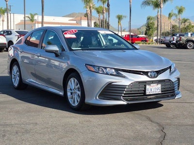2024 Toyota CAMRY LE