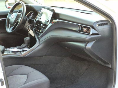 2024 Toyota CAMRY LE