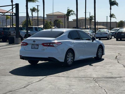 2020 Toyota Camry Hybrid LE