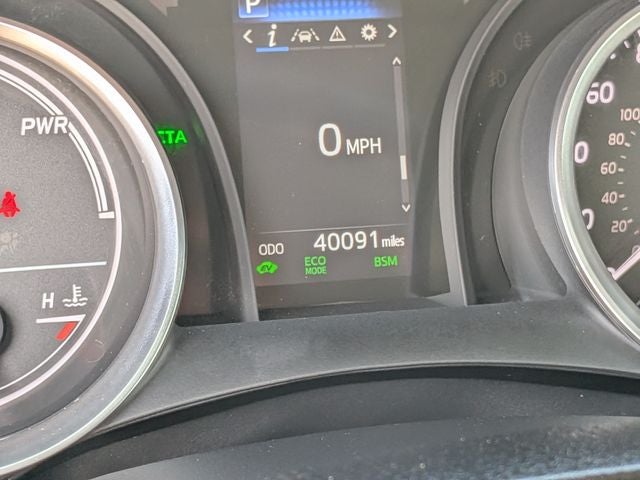 2024 Toyota Camry Hybrid LE