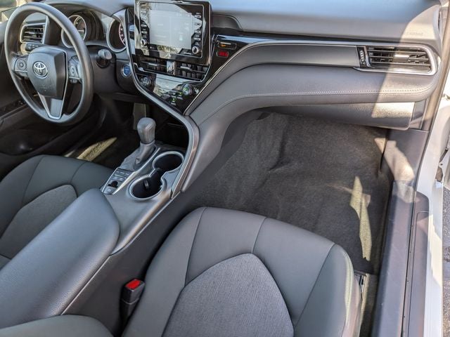 2024 Toyota Camry Hybrid LE