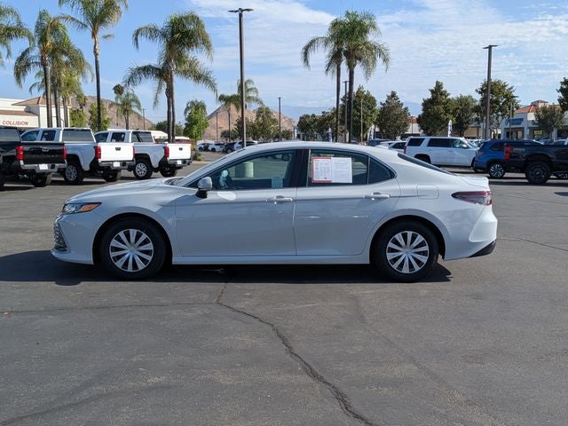 2024 Toyota Camry Hybrid LE