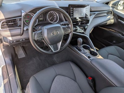 2024 Toyota Camry Hybrid LE