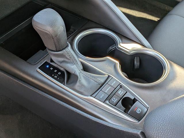 2024 Toyota Camry Hybrid LE