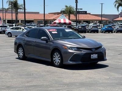2024 Toyota Camry Hybrid LE