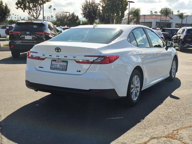 2025 Toyota Camry LE