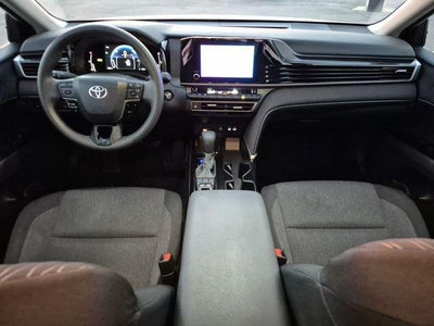 2025 Toyota CAMRY LE