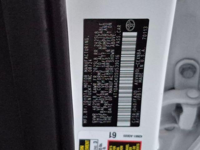 2025 Toyota CAMRY LE