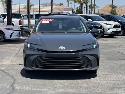 2025 Toyota CAMRY LE