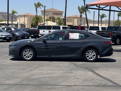 2025 Toyota CAMRY LE