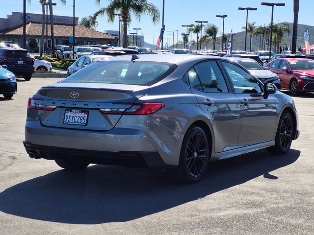 2025 Toyota CAMRY SE