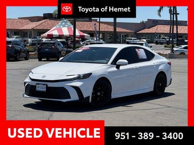 2025 Toyota Camry SE