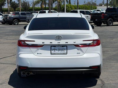 2025 Toyota Camry SE