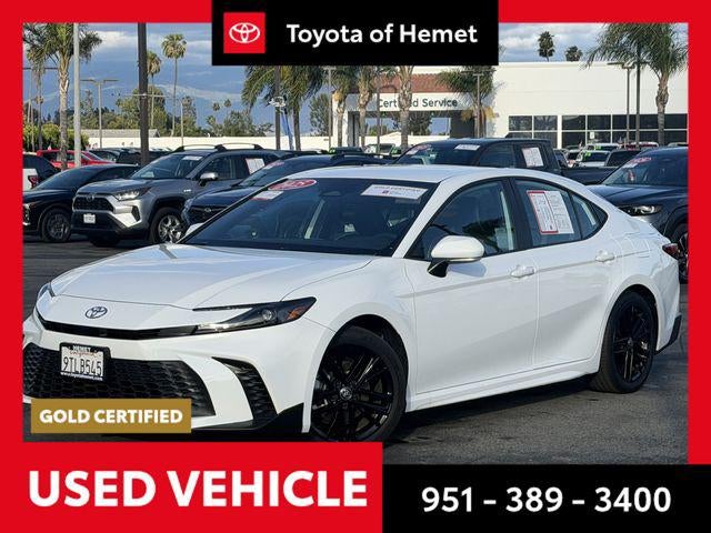 2025 Toyota CAMRY SE