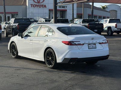 2025 Toyota CAMRY SE
