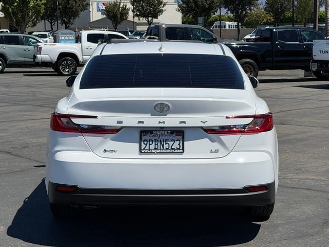 2025 Toyota Camry LE
