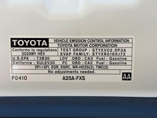 2025 Toyota Camry LE