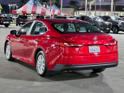 2025 Toyota CAMRY LE