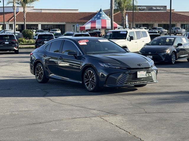 2025 Toyota CAMRY XLE