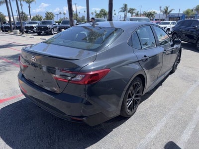 2025 Toyota CAMRY SE