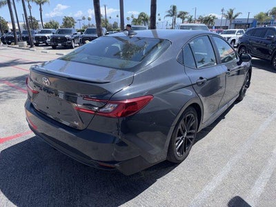 2025 Toyota CAMRY SE
