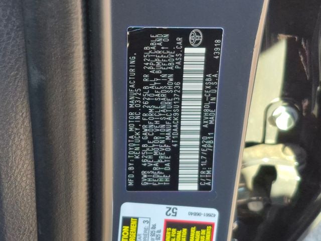 2025 Toyota CAMRY SE