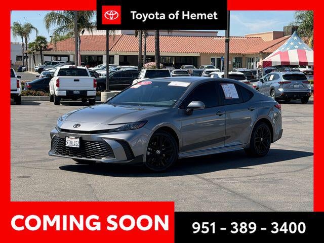 2025 Toyota Camry SE