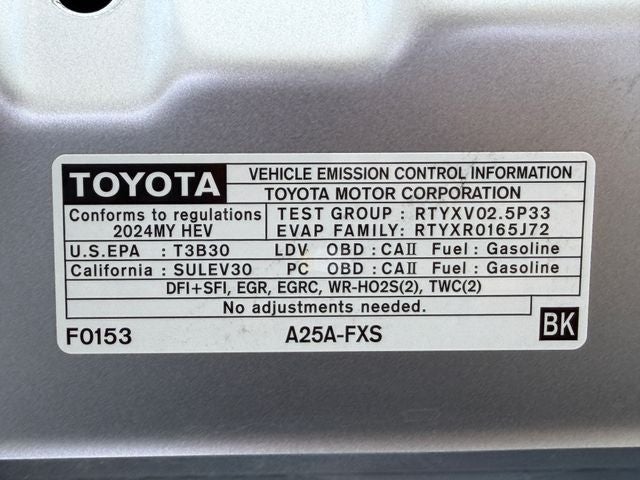 2024 Toyota Camry Hybrid XLE