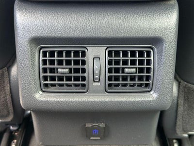 2024 Toyota Camry Hybrid XLE