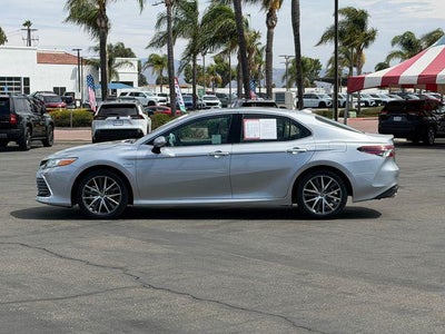 2024 Toyota Camry Hybrid XLE