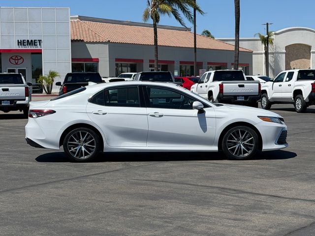 2024 Toyota Camry Hybrid XLE