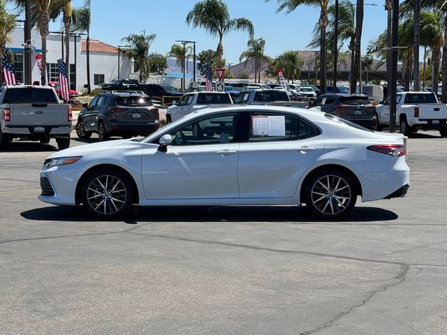 2024 Toyota Camry Hybrid XLE
