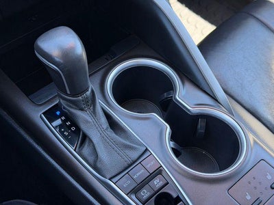 2024 Toyota Camry Hybrid XLE