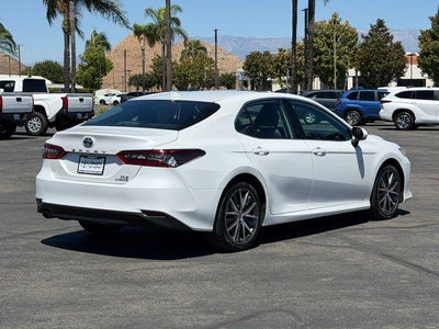 2024 Toyota Camry Hybrid XLE