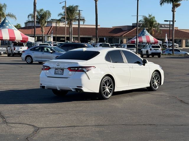 2022 Toyota Camry SE