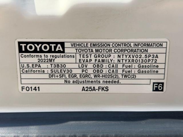 2022 Toyota Camry SE