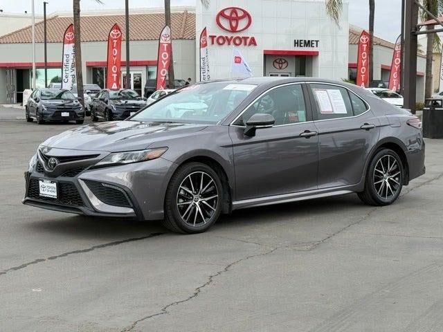2023 Toyota CAMRY SE