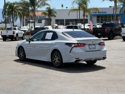 2024 Toyota Camry SE