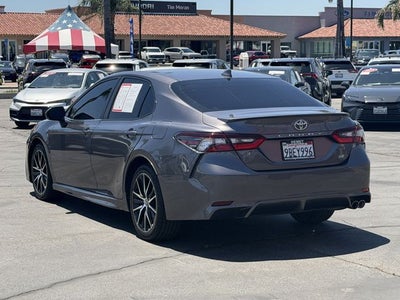2022 Toyota Camry SE
