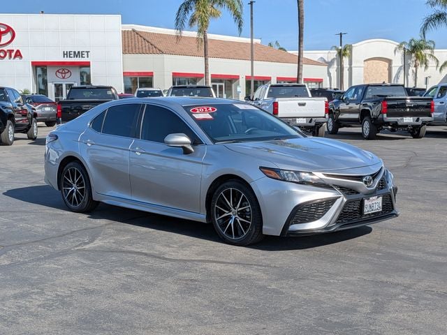 2024 Toyota Camry SE