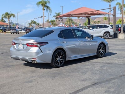 2024 Toyota Camry SE