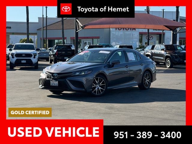 2024 Toyota Camry Hybrid SE