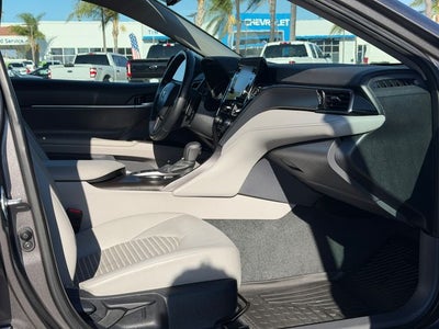 2024 Toyota Camry Hybrid SE