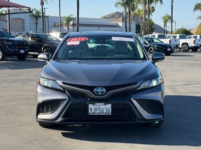 2024 Toyota Camry Hybrid SE