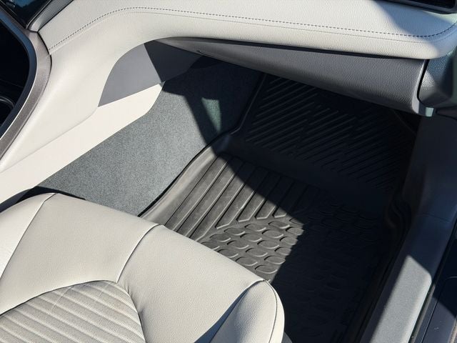 2024 Toyota Camry Hybrid SE
